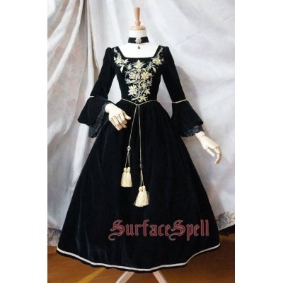 Surface Spell Gothic Bourbon Embroidery One Piece